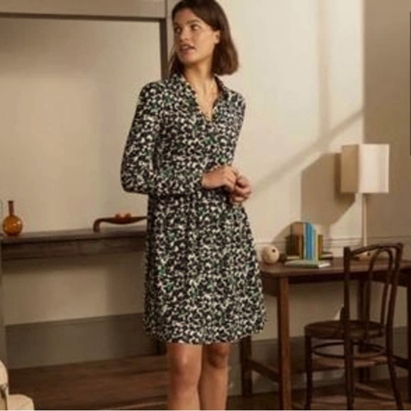 Boden Dresses & Skirts - Boden Alma Shamrock Shirt Dress, Black & Green with pockets! US 4